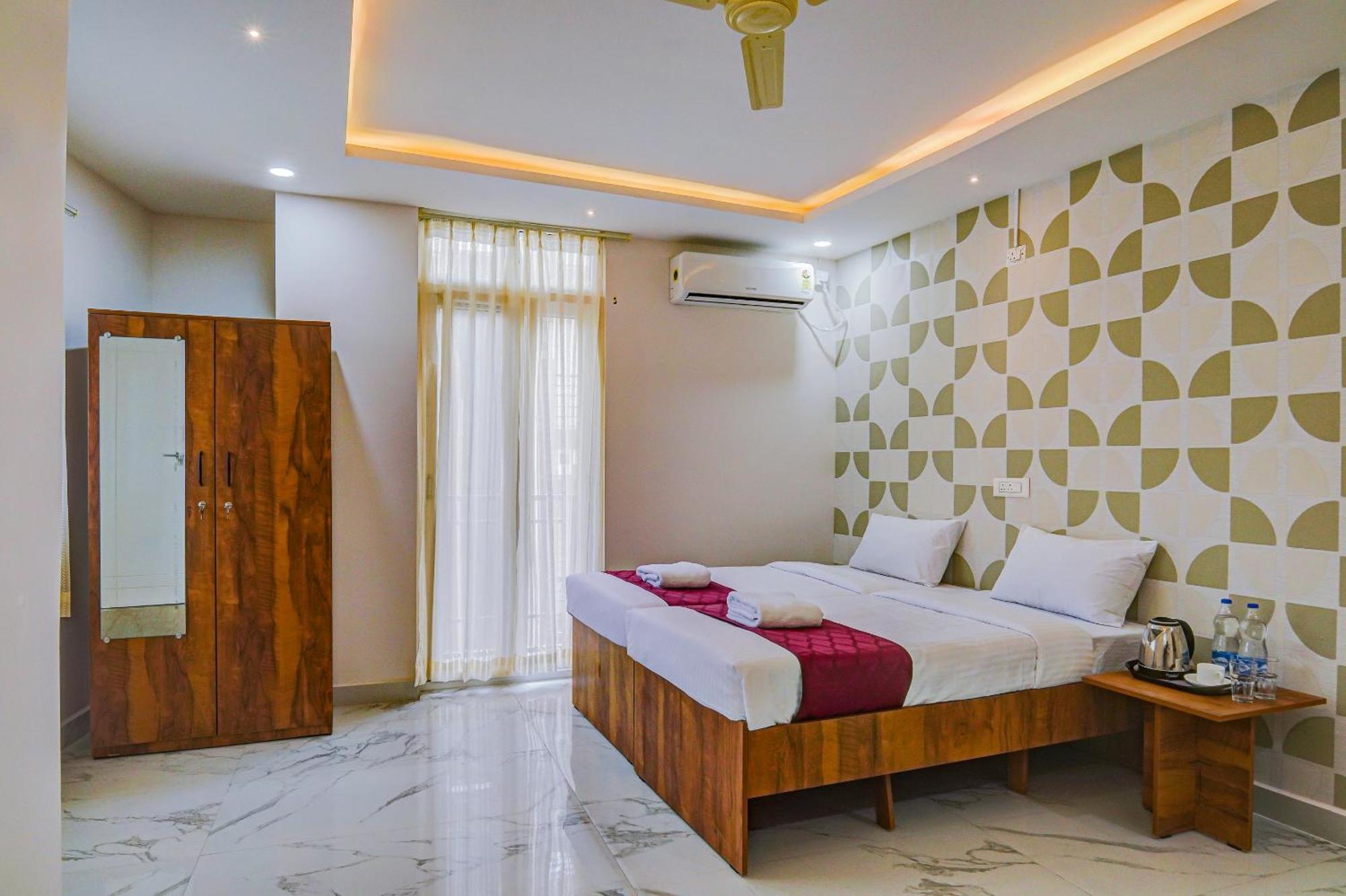 The Emerald Inn Bangalore Luaran gambar