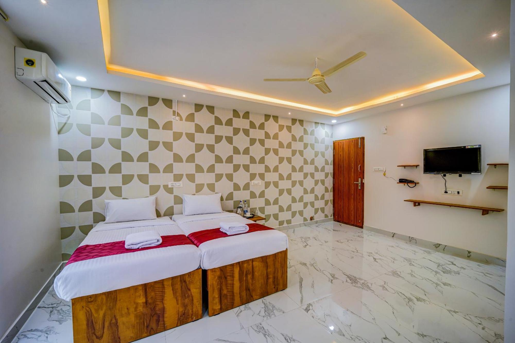 The Emerald Inn Bangalore Luaran gambar